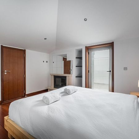 Guestready - A Modern Stay In Авейру Экстерьер фото