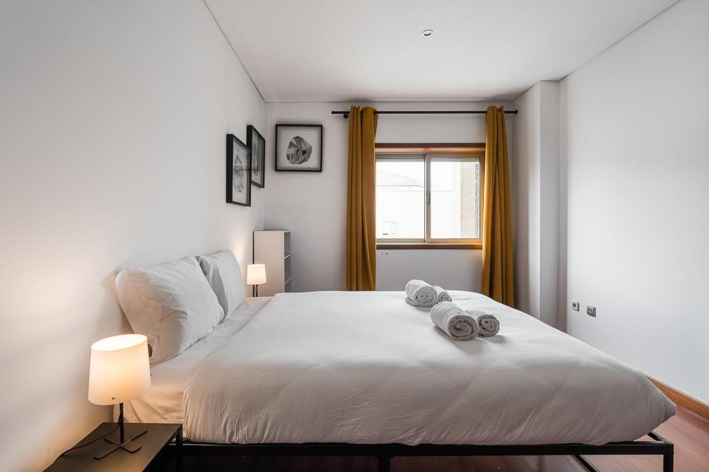 Guestready - A Modern Stay In Авейру Экстерьер фото