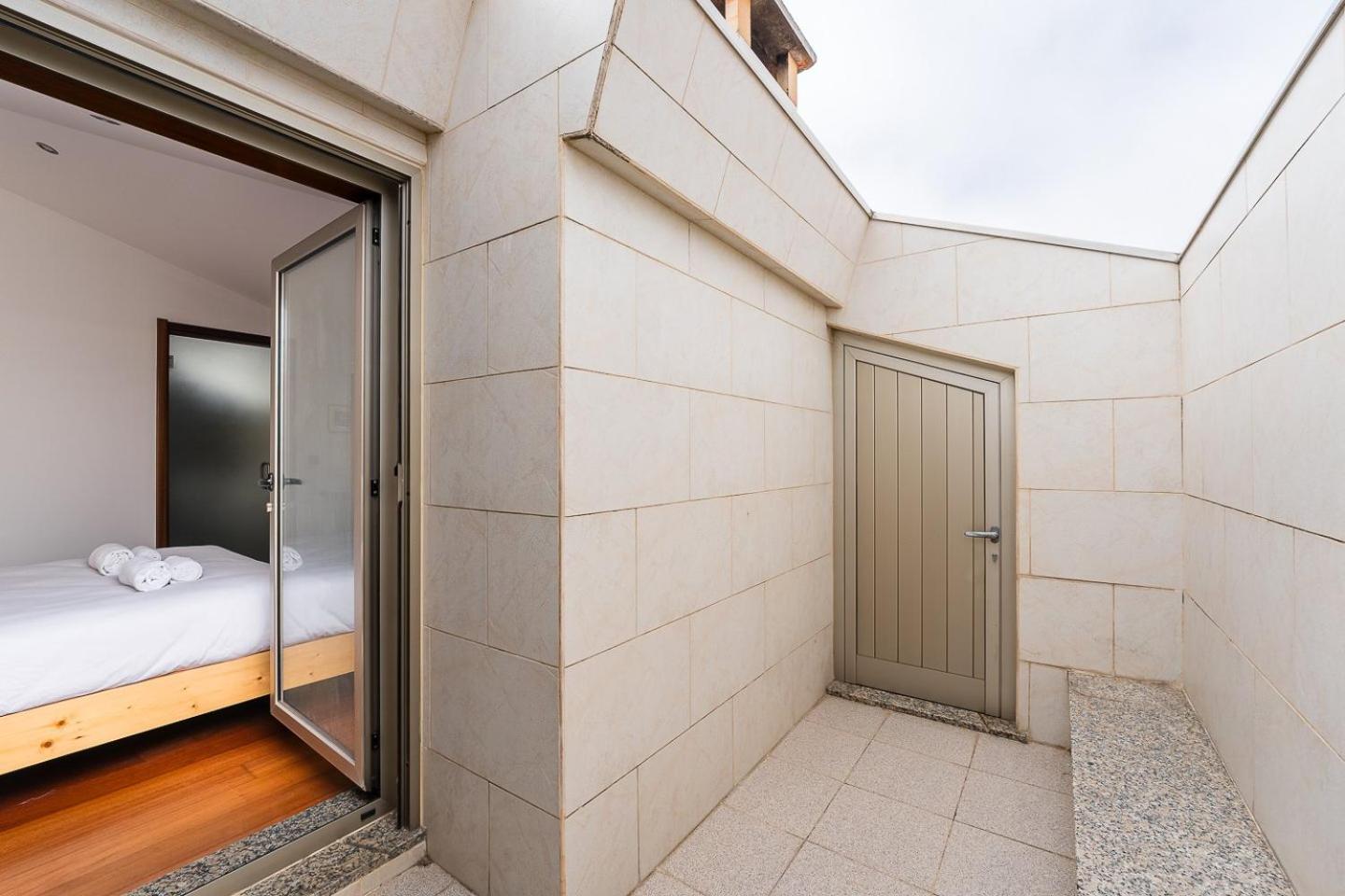 Guestready - A Modern Stay In Авейру Экстерьер фото